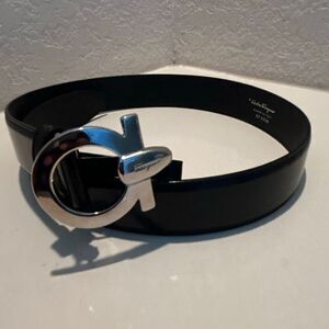 Salvatore Ferragamo Gancini Buckle Belt Black Leather Silver Logo Unisex 29"-31"